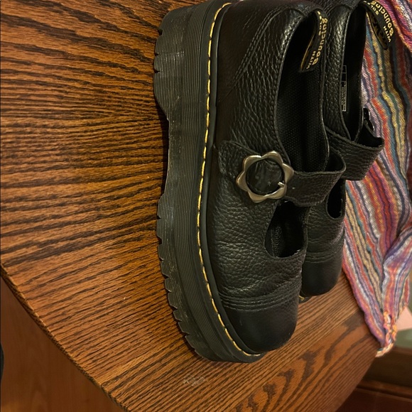 Dr. Martens Addina Flower Buckle Leather Platform Shoes size 9 UK41 black - Picture 2 of 8